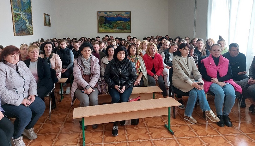 Зустріч адміністрації  ВСП «Мукачівський фаховий коледж НУБіП України»  зі студентами в гуртожитку № 1 